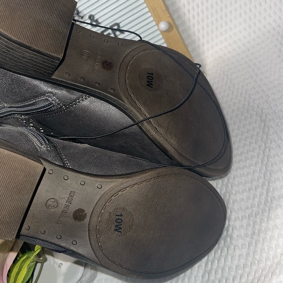 NEW WITH TAGS
A.N.A Cognac Faux Atlas Low Combat Boots - Picture 5 of 5